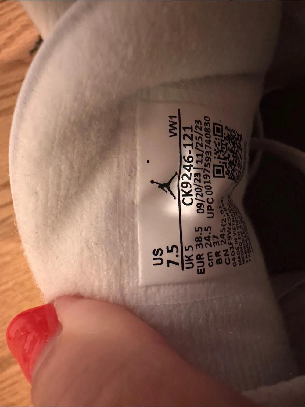 Women’s Jordan Air Jordan 3 Retro Georgia Peach